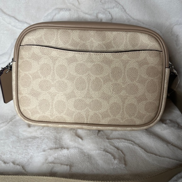 Coach Beige and Cream Shoulder Bag - Picture 3 of 5